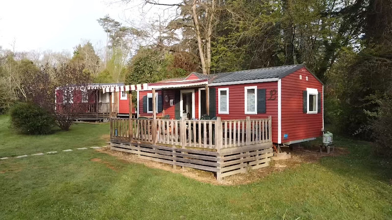 Camping Le Haget à Montesquiou