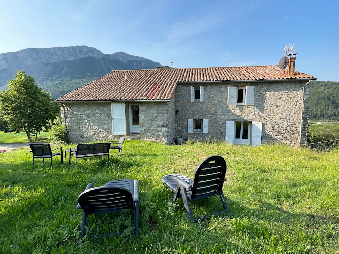 Gites Terres Clôt du Jay Sisteron à Clamensane