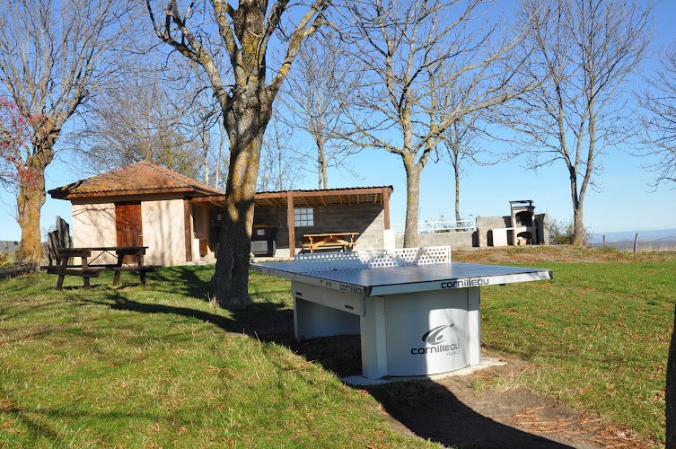 Aire Naturelle de Camping à Olloix