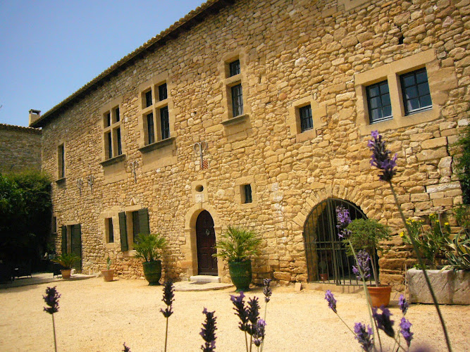 L Espérou Uzès à Saint-Médiers, Montaren-et-Saint-Médiers