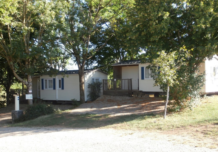 Camping Coustoune à Villeneuve