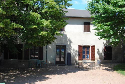 Le Bourg d'Arfeuilles à Arfeuilles