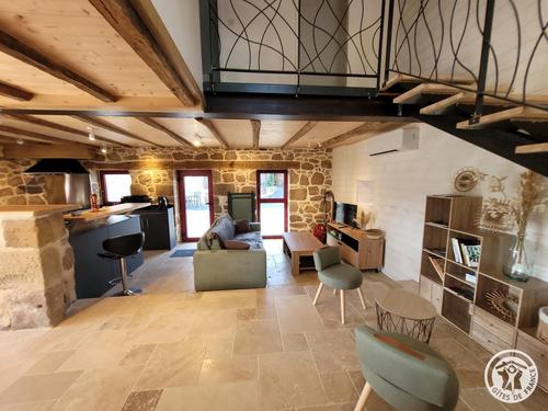 Gîte des Reyrands à Le Pescher