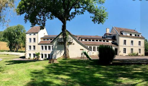 Domaine de Montauban à Perrancey-les-Vieux-Moulins