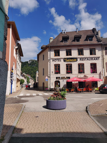 Hôtel Le Lacuzon à Moirans-en-Montagne
